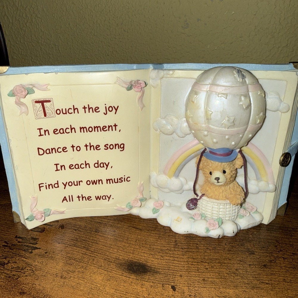 Vintage Bainbridge Bears Carlton Cards Resin Book Figurine 'Touch‎ the Joy'